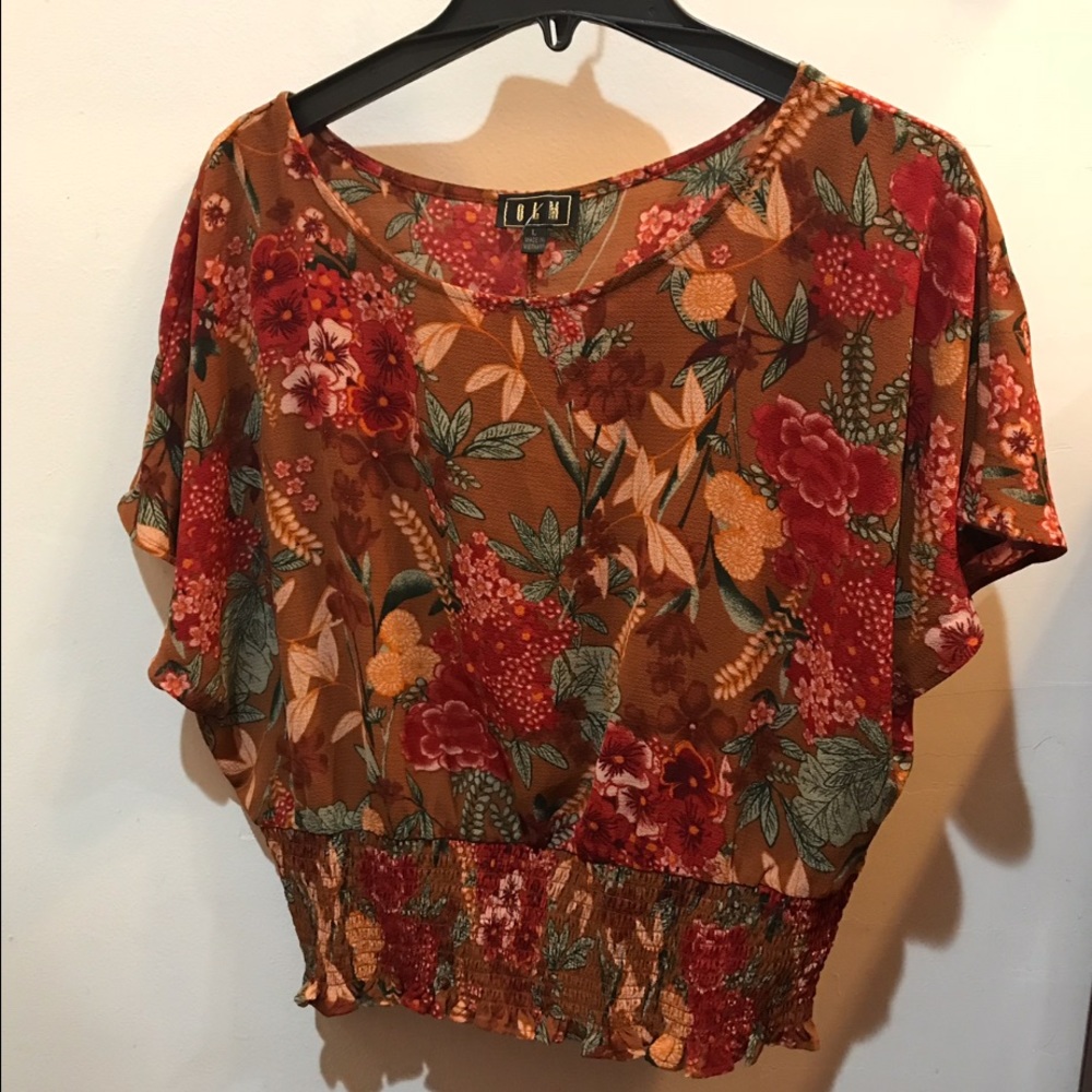 Brand new floral top dark brown/ umber colored